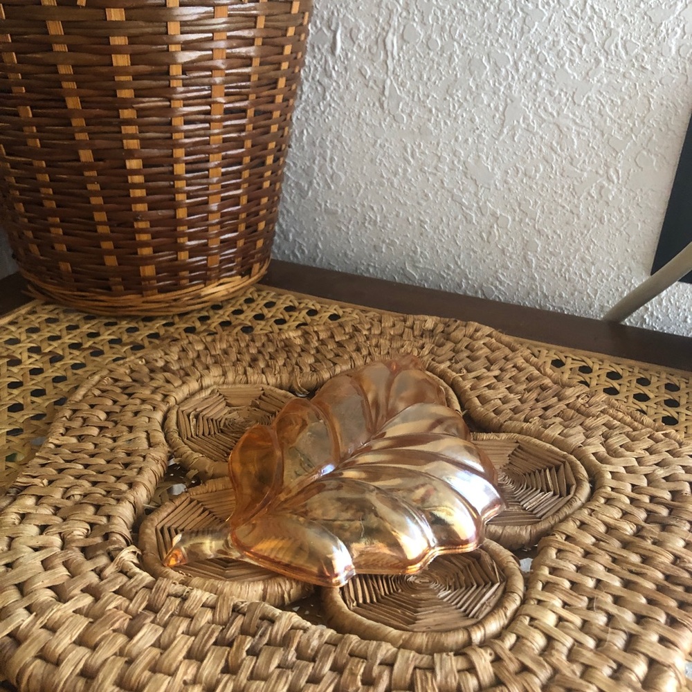 Vintage Marigold Orange Carnival Glass Leaf Shape Trinket Dish Circa 60s--50s - Picture 6 of 10